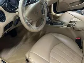 Mercedes – béžový kožený interiér po čistení – AKSO Detailing Pezinok