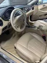Mercedes – sedadlo vodiča po čistení – AKSO Detailing Pezinok